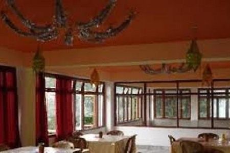 The Golden Crest Hotel Gangtok Exteriör bild